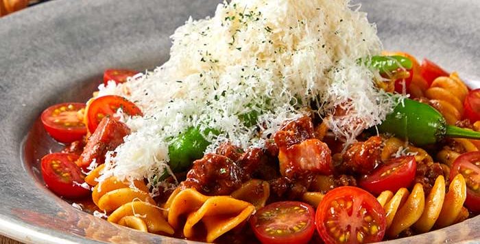 lunch01_featured_edit700x700-2